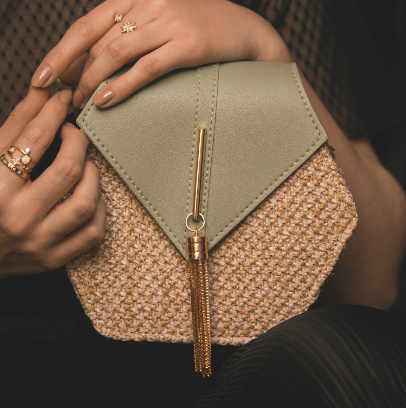 ISLA WOVEN RATTAN BAG – SAGE