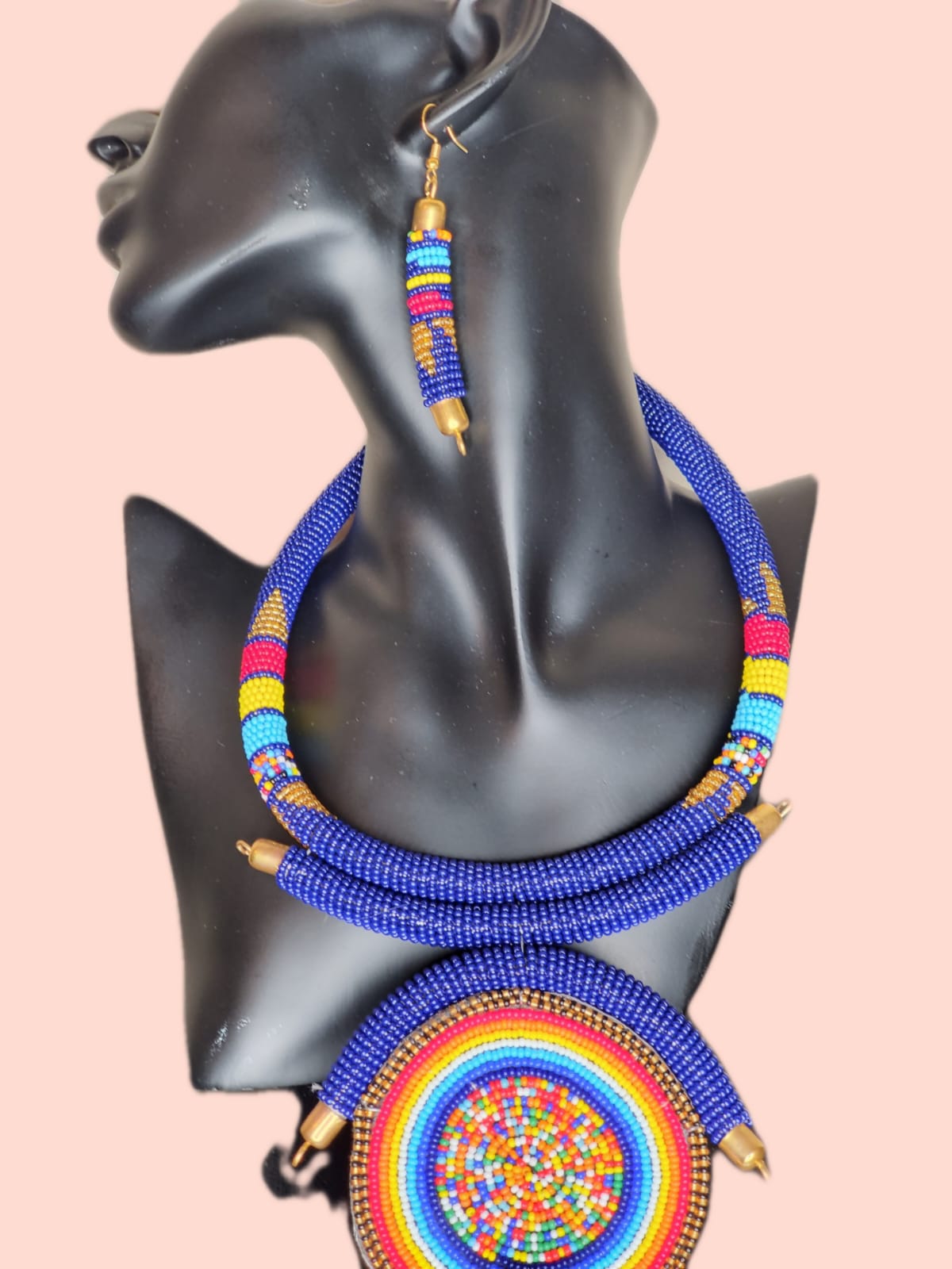 BEAUTIFUL AFRICAN HANDMADE NECKLACE